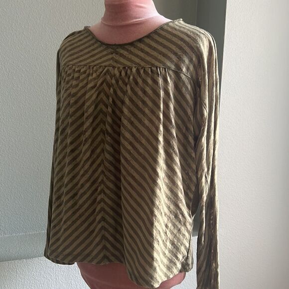 Anthropologie Top - Picture 5 of 6